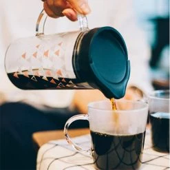 Barista Warehouse Hario V60 Dripper & Thermocolor Server Set